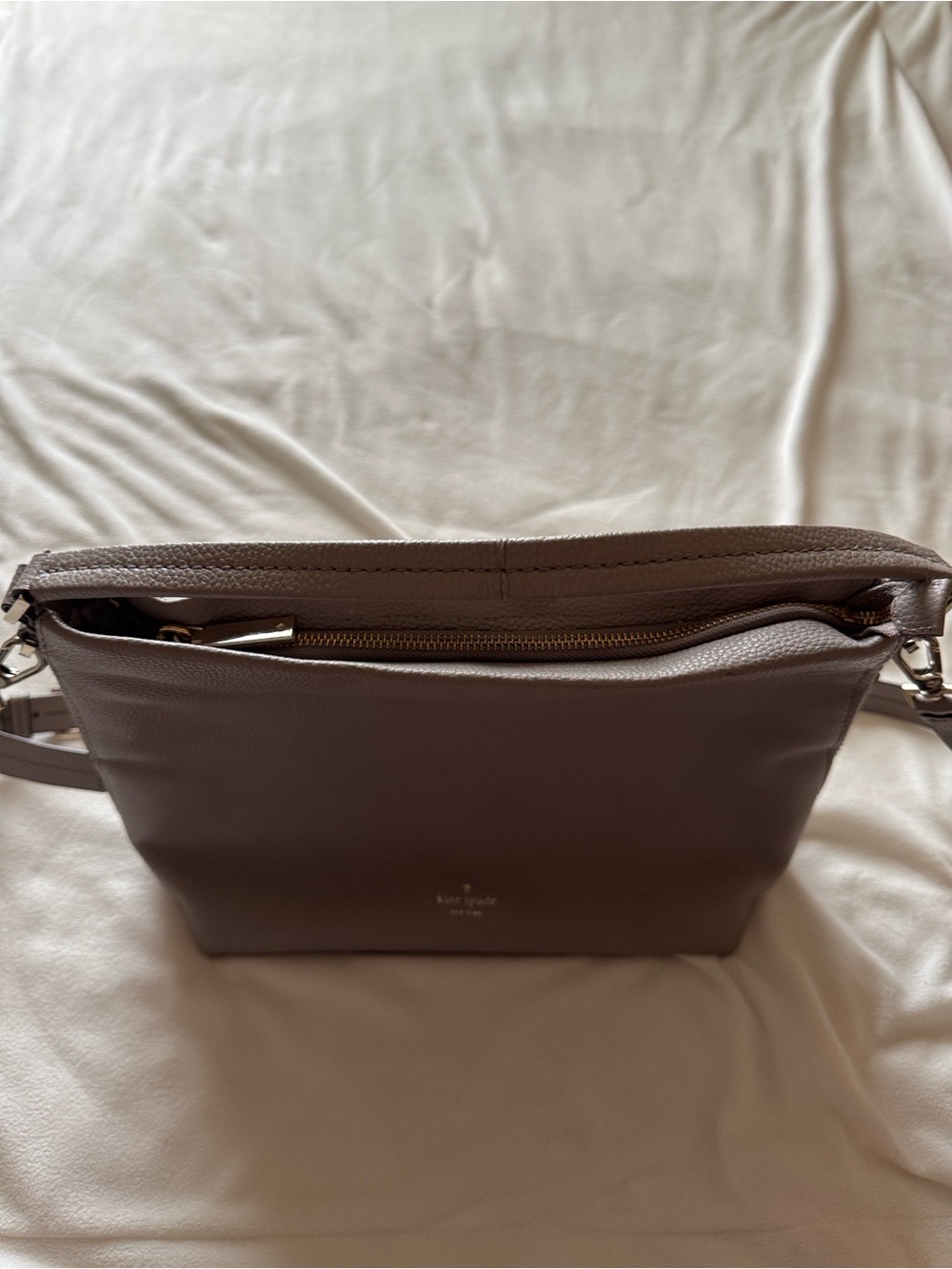 Kate Spade handbag - Picture 3 of 16